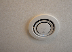 ナノイー脱臭機を設置して玄関はいつも爽やか